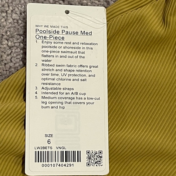 Lululemon one piece bathing suit - Picture 4 of 5